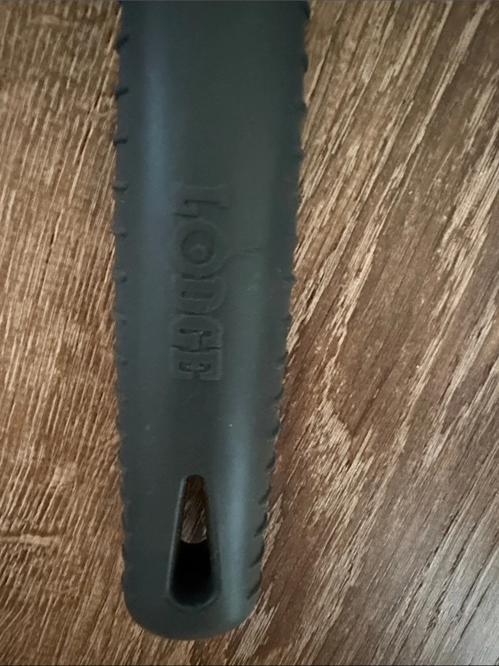 Black cast iron Frying Pan with Comfort Grip Handle